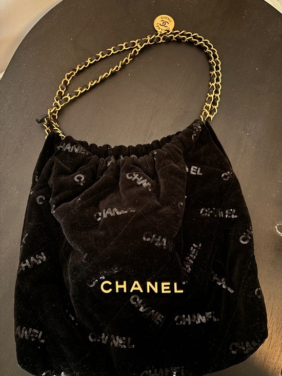 CHANEL Handbags - CHANEL 2022 Velvet Sequin 22 Hobo | Velvet Drawstring Shoulder Bag with Gold
